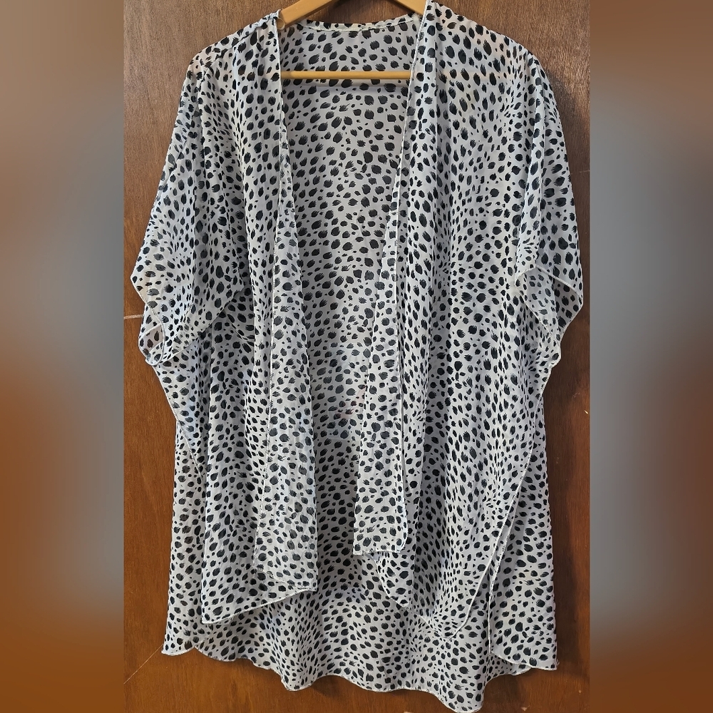 Black and White Polka Dot Kimono